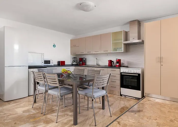 Il Paradiso Di Michail *