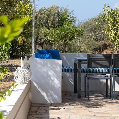 Il Paradiso Di Michail Villa *
